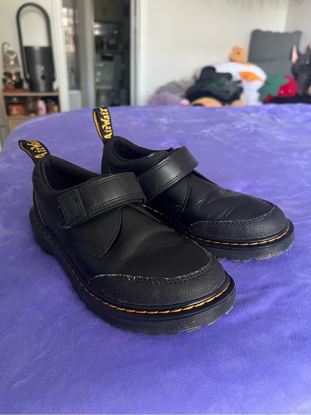 Dr. Martens Kid’s Collection Ethan (Little Kid/Big Kid) - Picture 2 of 12